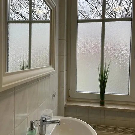 Hanseviertel - 2 Schlafzimmer - 4 Betten - Gratis Pkw Stellplatz - Smarttv