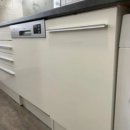 Hanseviertel - 2 Schlafzimmer - 4 Betten - Gratis Pkw Stellplatz - Smarttv Erfurt